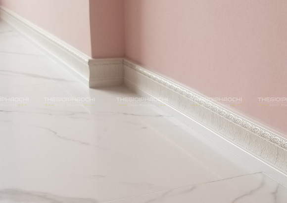 lắp đặt len chân tường nhựa hàn quốc nc-c80